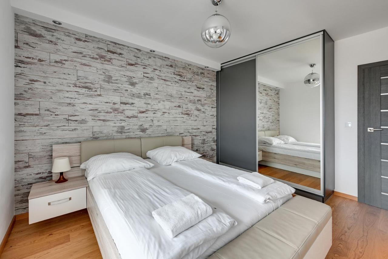 Grand Apartments - Luxury Apartment On The 11Th Floor With A View Of The Old Town Gdańsk Extérieur photo